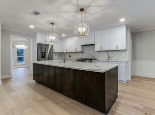 3777 Royal Cove Dr, Dallas, TX 75229