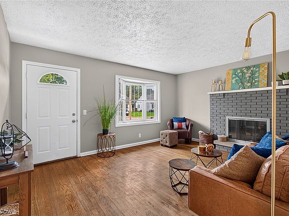 5th image of 4865 Arbor Rd SW