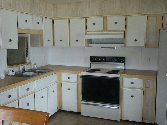 4th image of 702 Brigantine Blvd