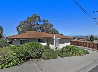 712 Crestview Dr, Pinole, CA 94564