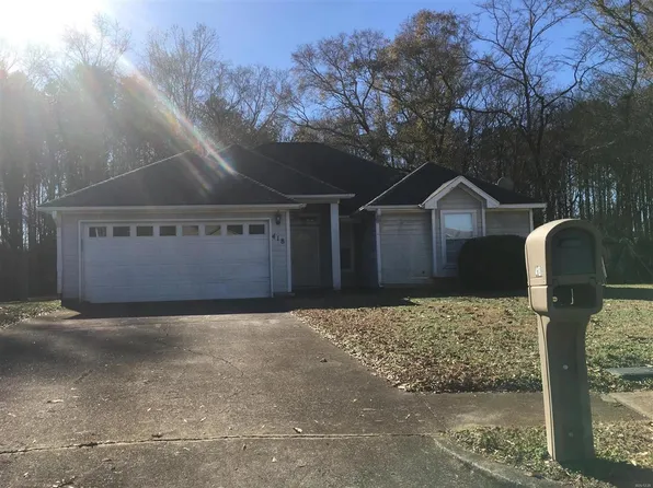 418 River Bend Dr SW, Huntsville, AL 35824