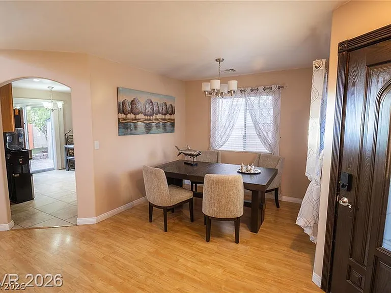 805 Old Mine Creek Ln — Photo 16