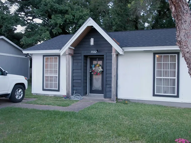 7722 Brook Meadow Pl — Photo 10