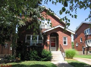 1027 Claytonia Ter, Saint Louis, MO 63117