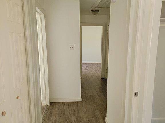 4th image of 703 Belmont St