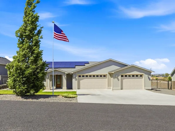 83104 E Wallowa Rd, Kennewick, WA 99338
