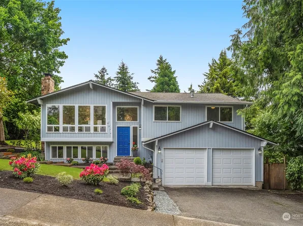 8911 NE 136th Street, Kirkland, WA 98034