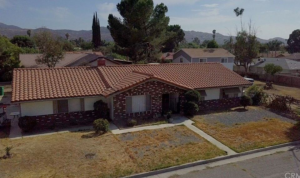 1st image of 26505 Viola St