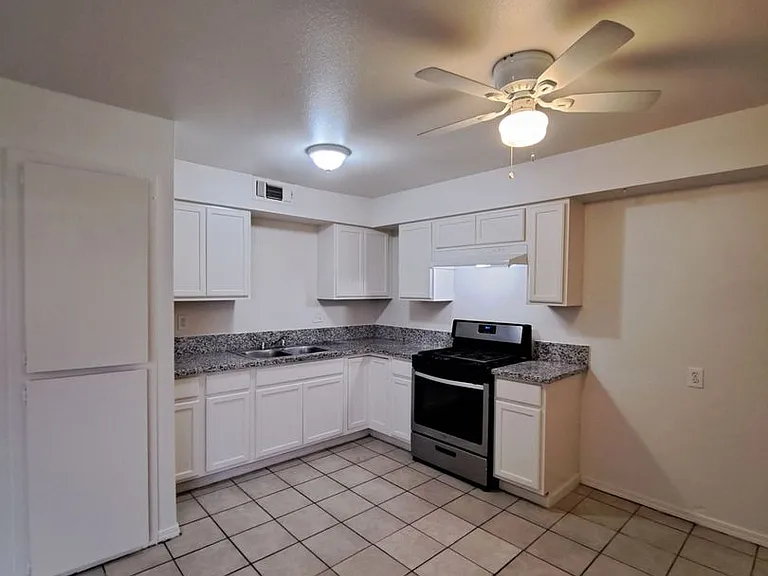 4420-4422 E. Sierra Madre Ave. — Photo 19