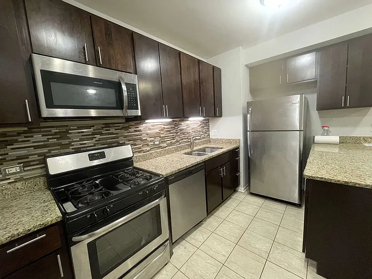 4501-4503 N Milwaukee/5116-22 Sunnyside — Photo 5