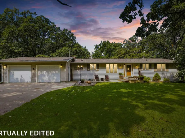 18001 40th St, Oelwein, IA 50662