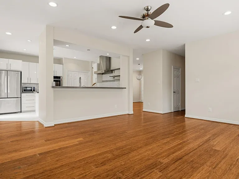 14207 Woodville Gardens Dr — Photo 19