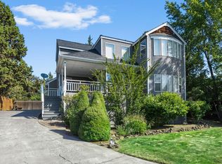 2230 NE Wells Acres Rd, Bend, OR 97701