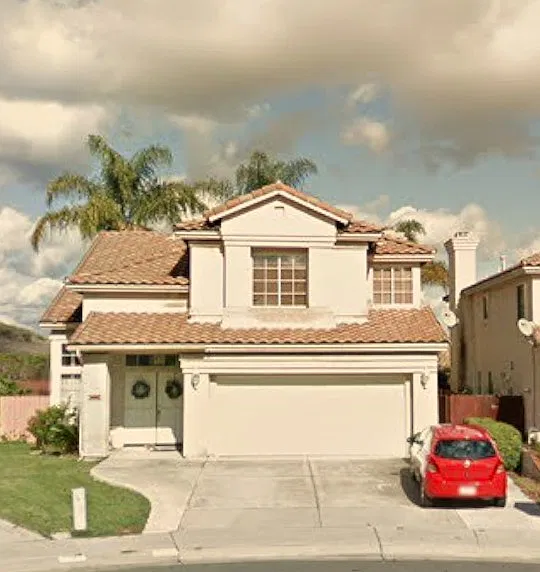 4886 Surrealist Ct