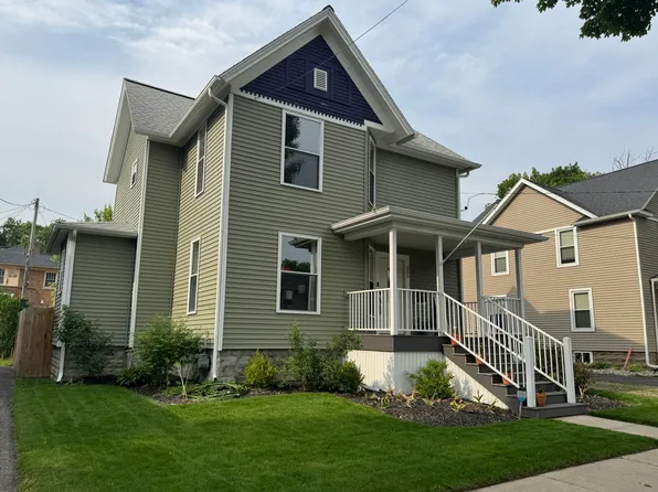 305 Perry St, Albion, MI 49224