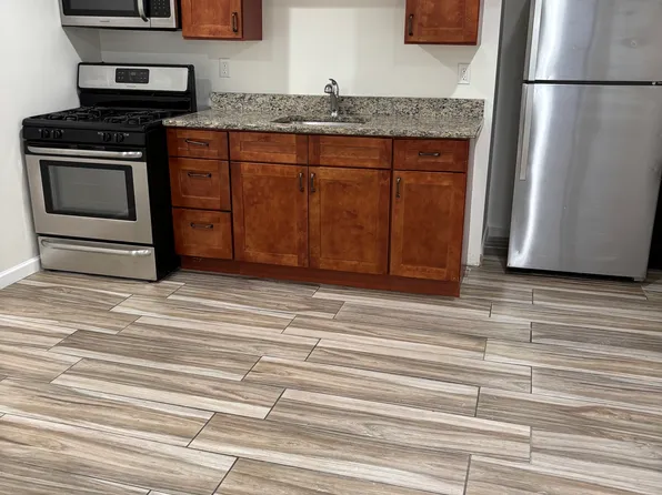 78 Gano St #1F, Providence, RI 02906