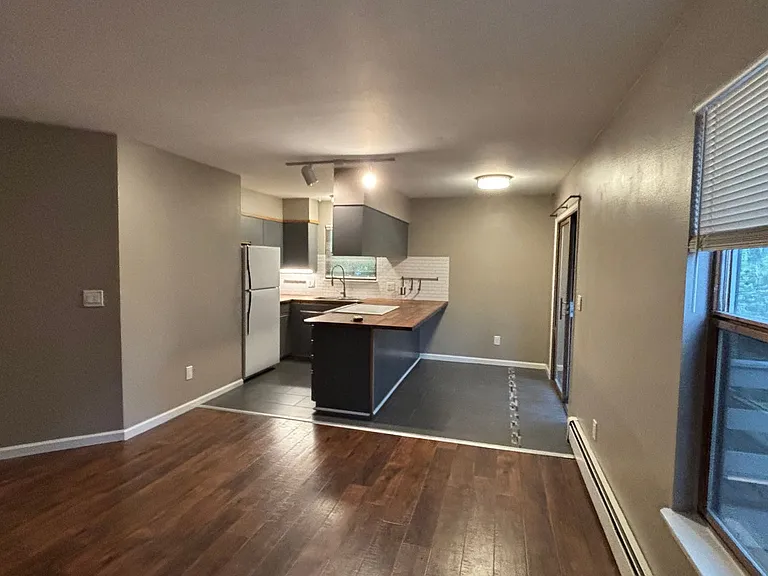 819 E San Miguel St #2 — Photo 12