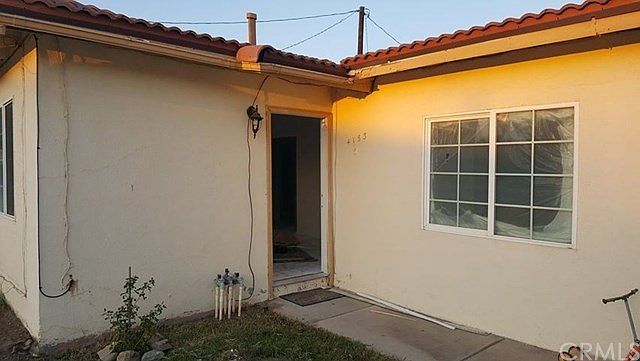 1st image of 4153 Mountain Dr