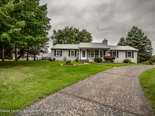2463 Tiffany Ln, Holt, MI 48842