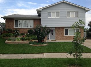 7710 165th Pl, Tinley Park, IL