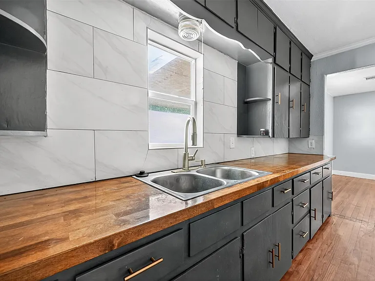 6434 Boothline Rd — Photo 8