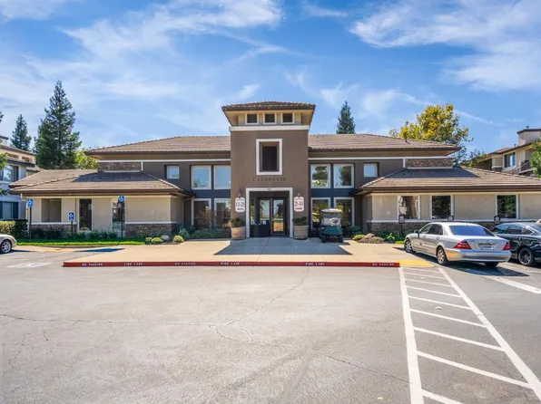 701 Gibson Dr APT 1211, Roseville, CA 95678