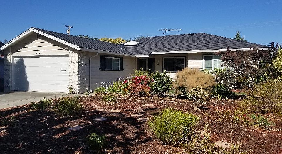 1st image of 1424 Bing Dr