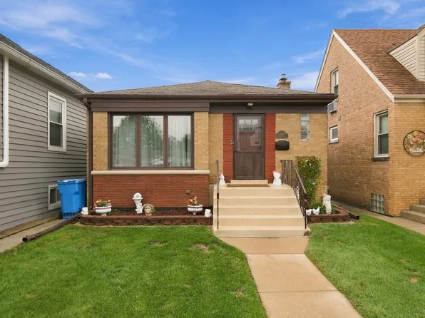 3242 N Oleander Ave, Chicago, IL 60634