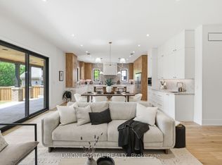 106 Hawthorn Ave, Whitchurch Stouffville, ON L4A4S9