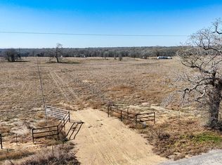 8244 Old Colony Line Rd, Dale, TX 78616