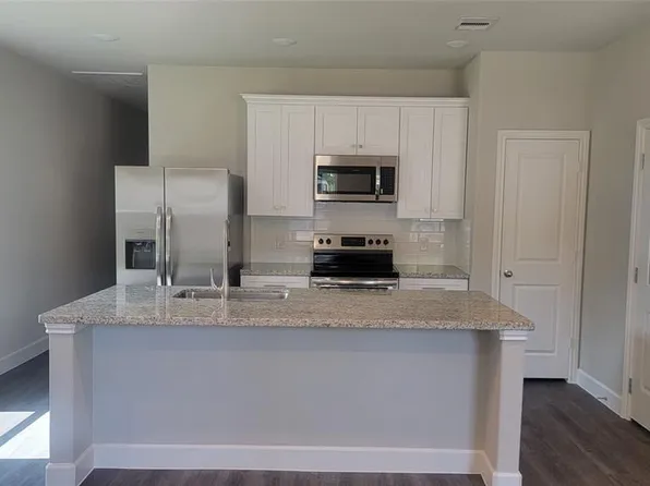 10108 Barberry St, Willis, TX 77318