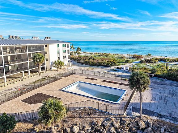 3rd image of 2737 W Gulf Dr Unit 122
