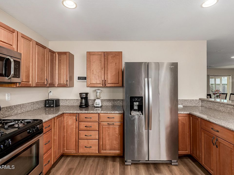 1st image of 6209 W CHEERY LYNN Road