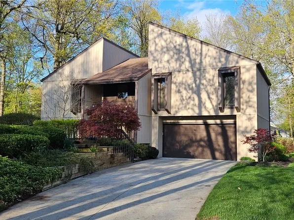 6949 Traymore Ct, Mentor, OH 44060