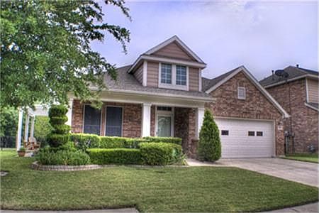 2nd image of 802 Prairie Smoke Ln