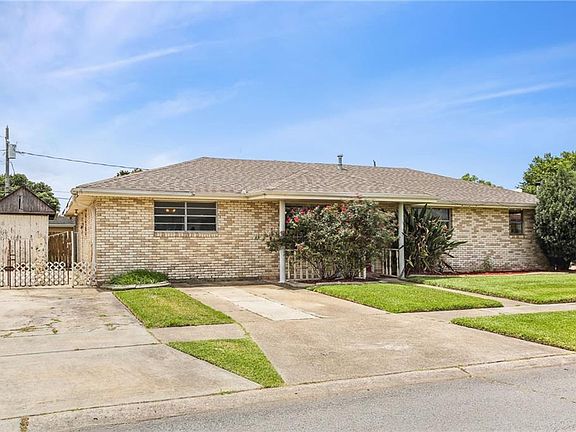 2nd image of 2712 Campagna Dr