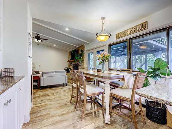 2nd image of 4503 Bilboa Dr