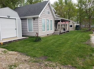 1933 Elm Lake Dr, Clarion, IA 50525