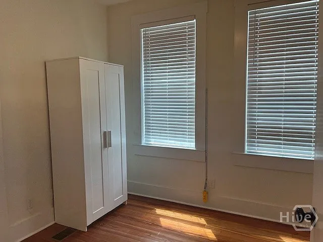 1313 Whitaker St #D — Photo 11