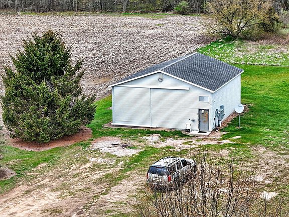 4th image of 169 E Olson Rd