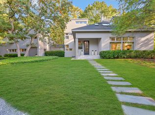 9 Rolling Wood Ln, East Hampton, NY 11937
