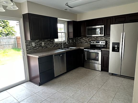 Kitchen pt 1