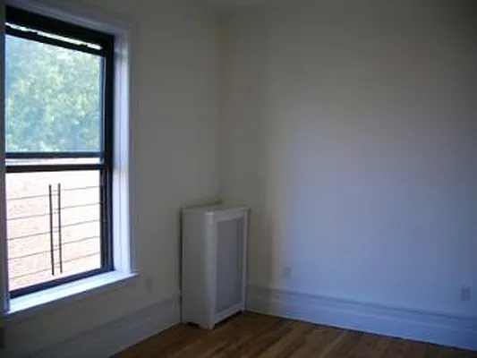 Rented by Corcoran | media 11