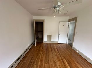 1 Leo St FLOOR 2, West Warwick, RI 02893