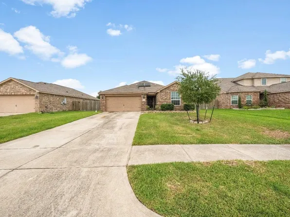 9507 Garnet Grove Dr, Iowa Colony, TX 77583