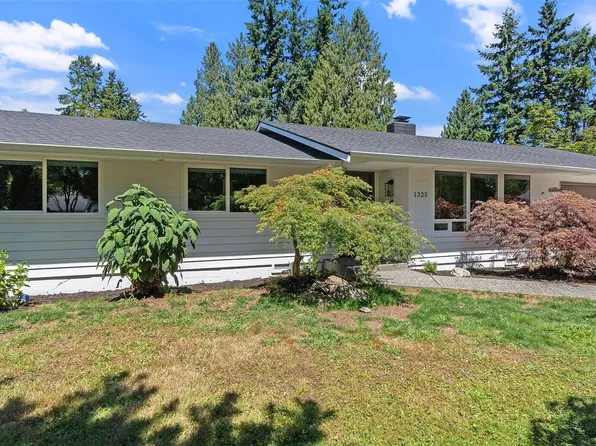 1325 123rd Place SE, Everett, WA 98208
