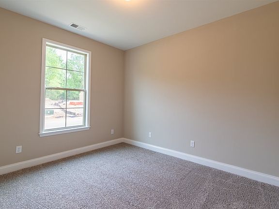 5th image of 185 Laurel Glen Dr Lot 36