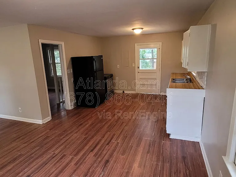 4267 Chamblee Tucker Rd — Photo 5
