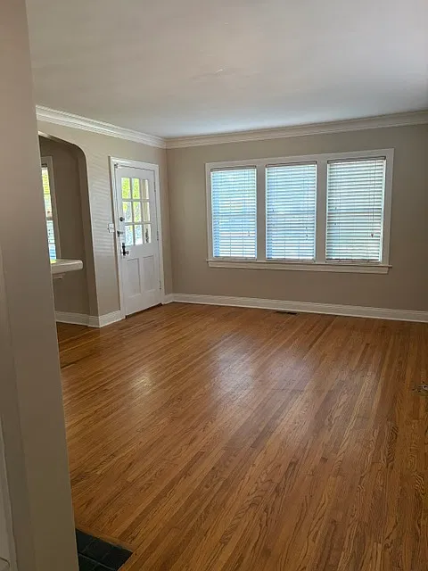1547 S Gary Pl — Photo 4