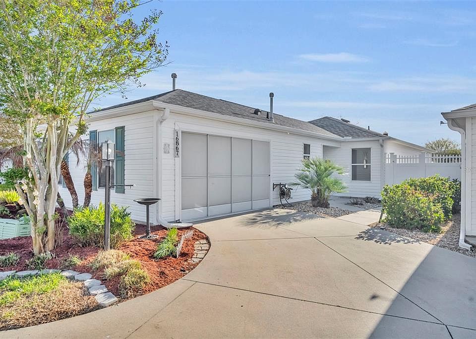 1st image of 16867 SE 80TH ASHGROVE TERRACE